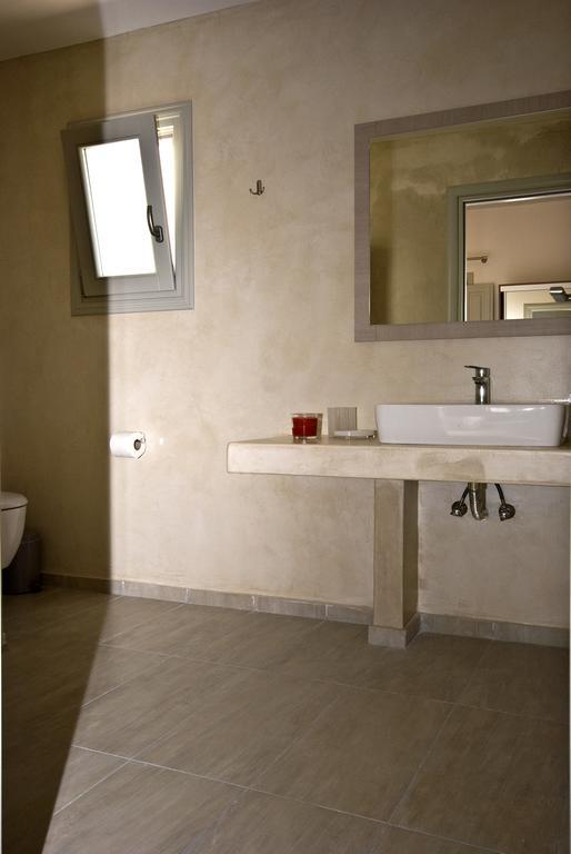 Alafouzos Studios&Apartments Kamári Habitación foto