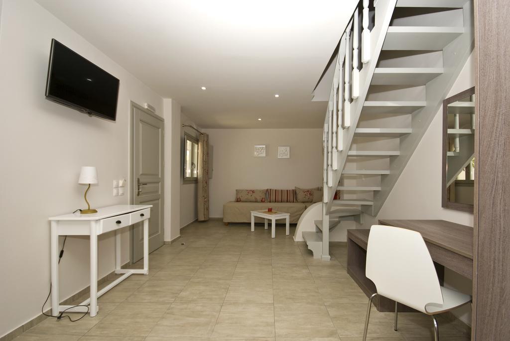Alafouzos Studios&Apartments Kamári Habitación foto