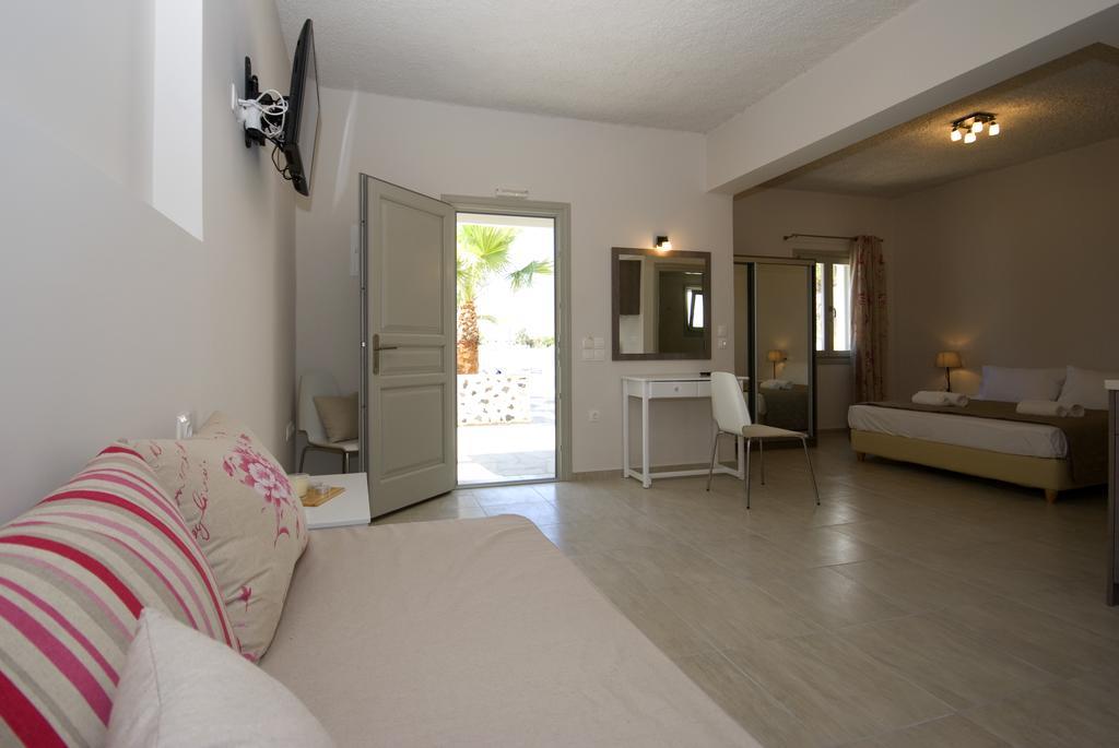 Alafouzos Studios&Apartments Kamári Habitación foto